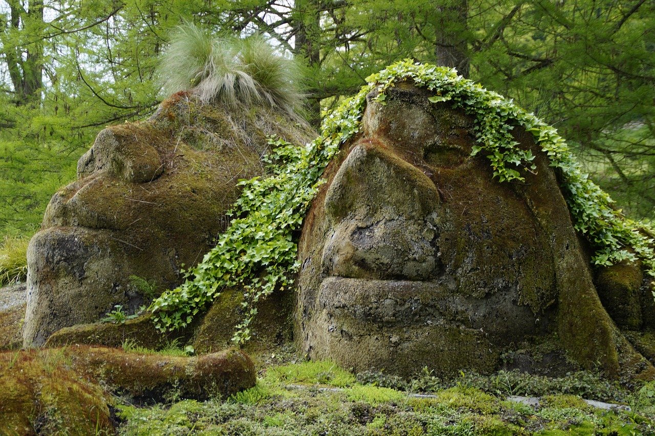 dva obri stone